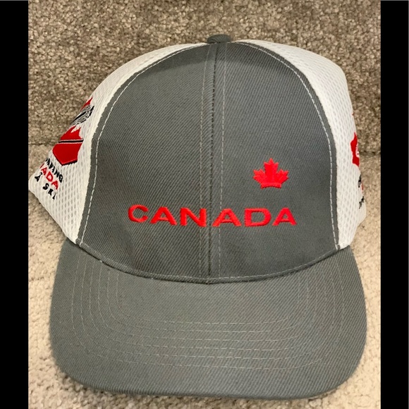 Ski Jump Canada Golf Cap - Picture 1 of 1